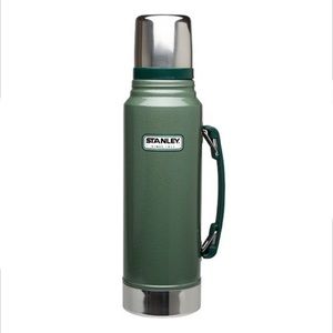 Stanley Classic 1.1-quart Vacuum Bottle Thermos Green